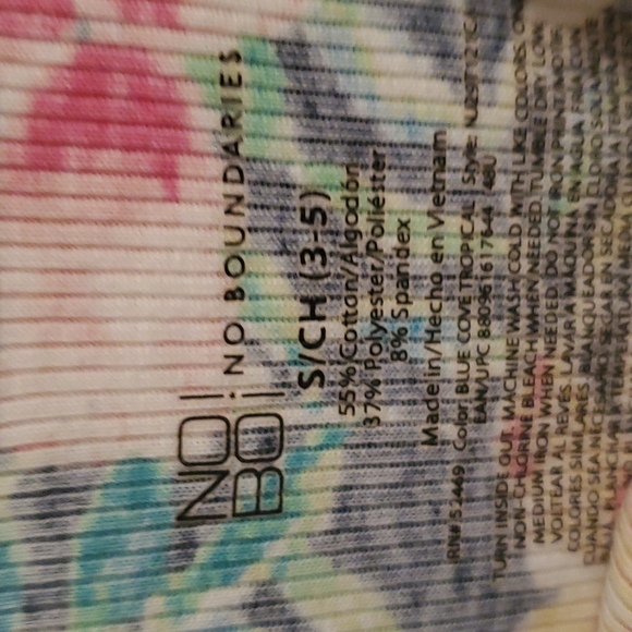 No Boundaries floral print spaghetti strap tank top. - Picture 2 of 4